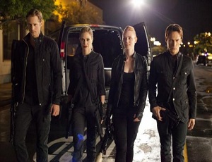 review-2985-true-blood-410-burning-down-the-h-l-9k_p0p-copia