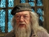 Gambon nel ruolo di Silente